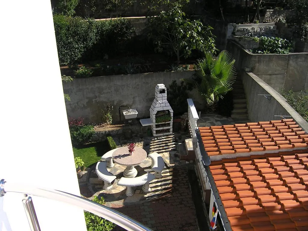 Apartments Kristina Krk Town 0*,