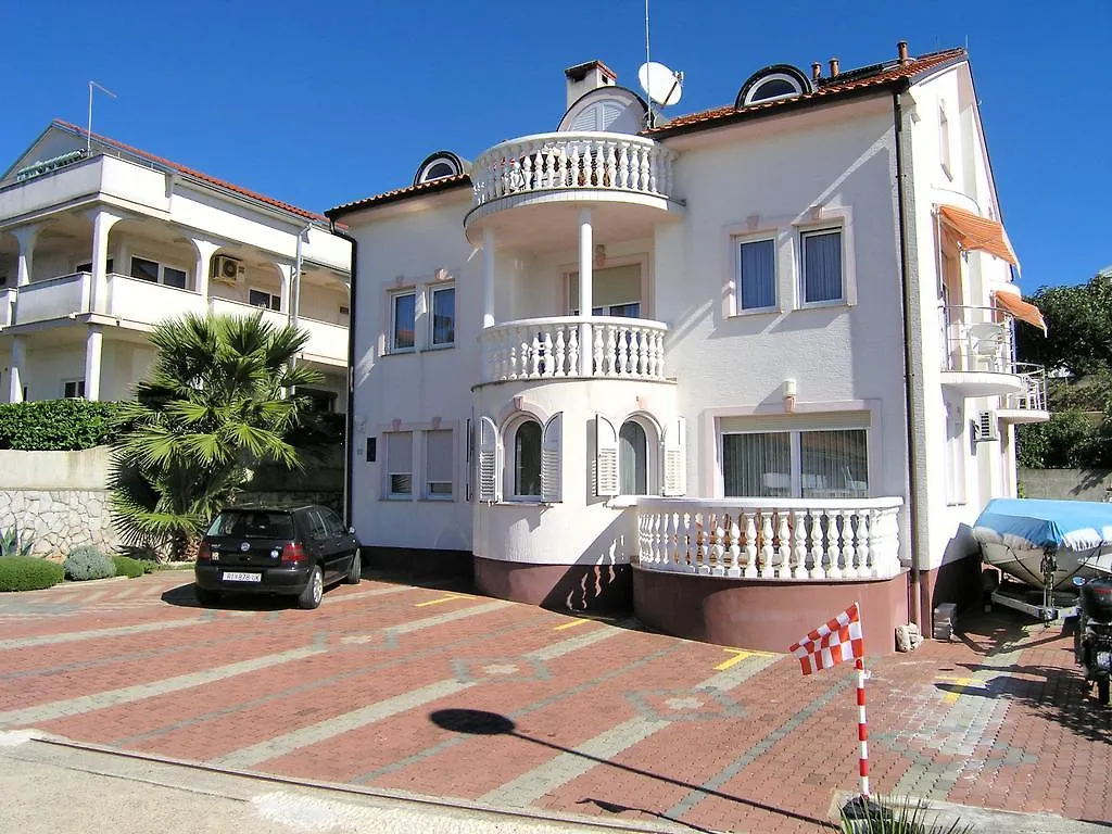 Apartments Kristina Krk Town