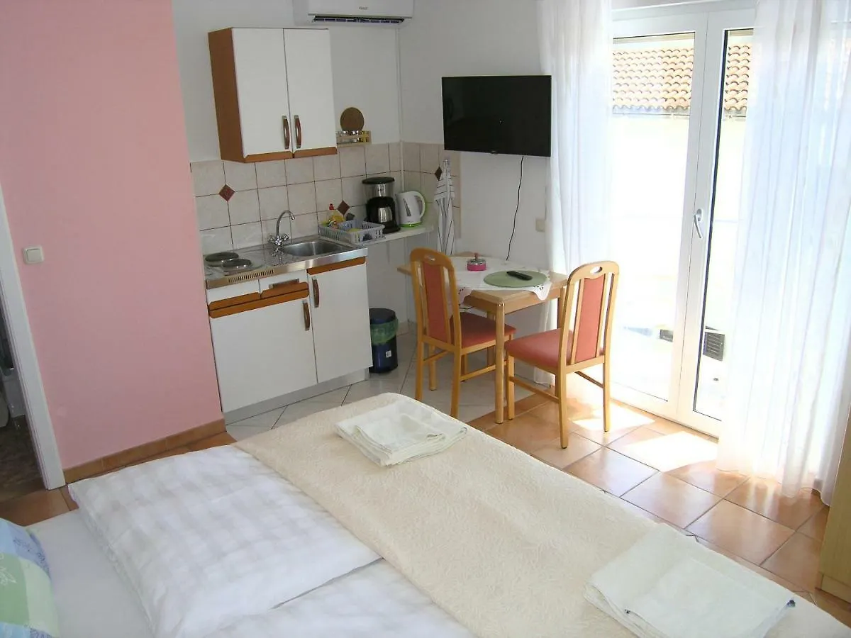 Apartments Kristina Krk Town Horvátország